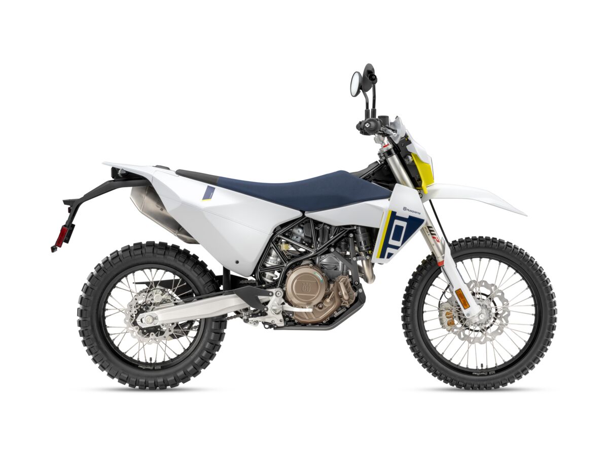 179327_701 Enduro 2026 US