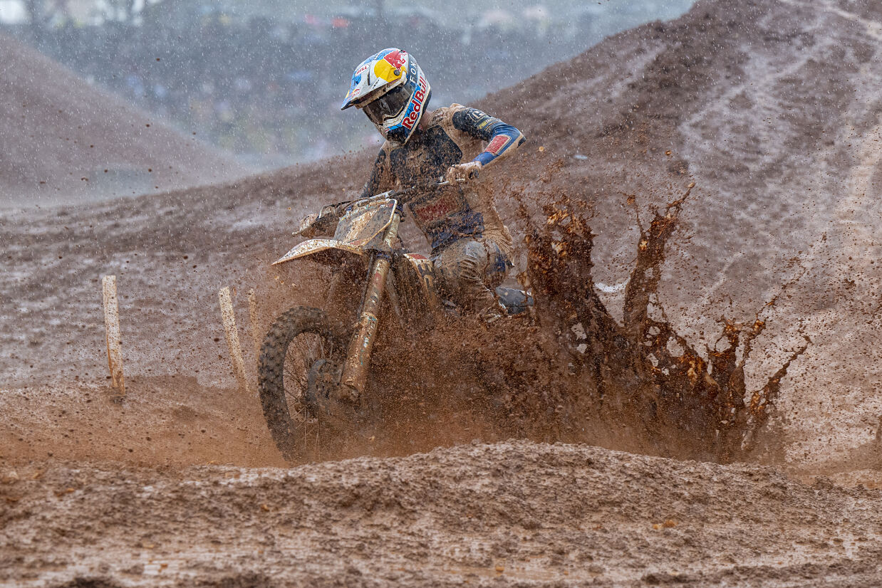 DeWolf_Australia_2025_Fullspectrum_BS_DSC_2504