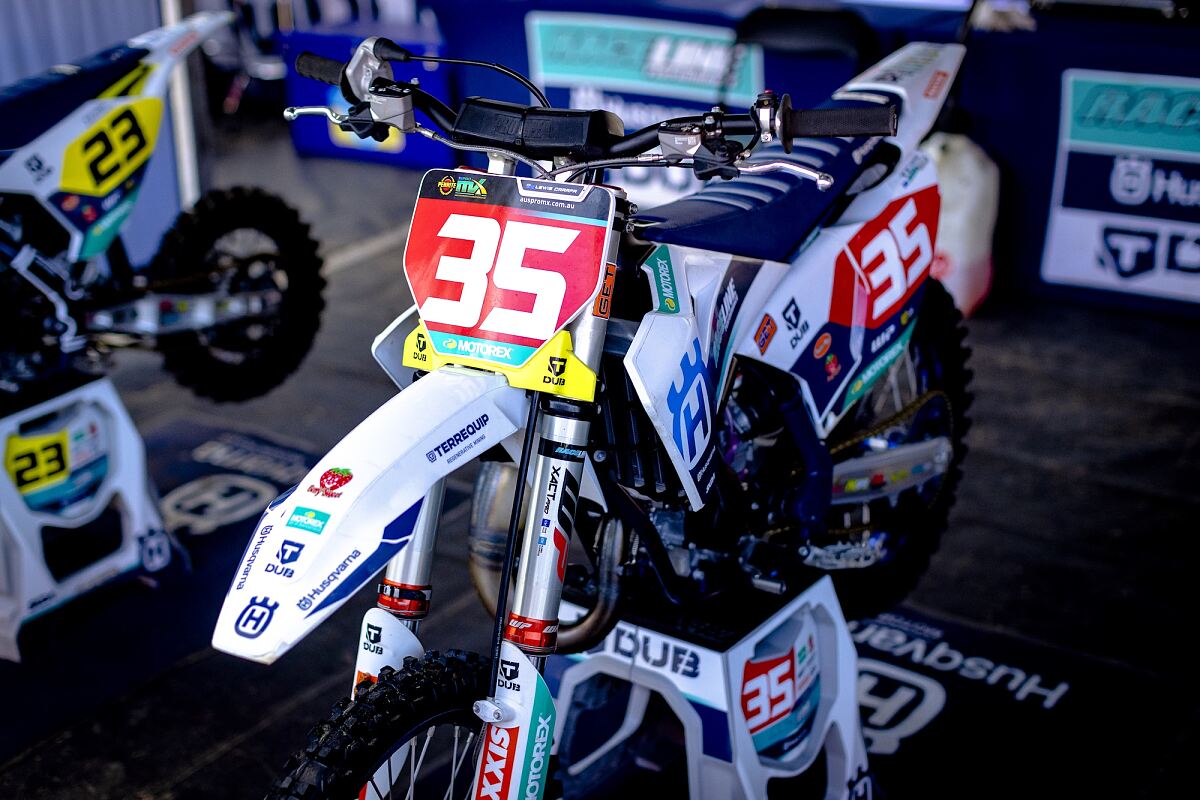 LEWIS-JAY CARAFA - RACELINE HUSQVARNA JUNIOR RACING TEAM - AJMX (2)