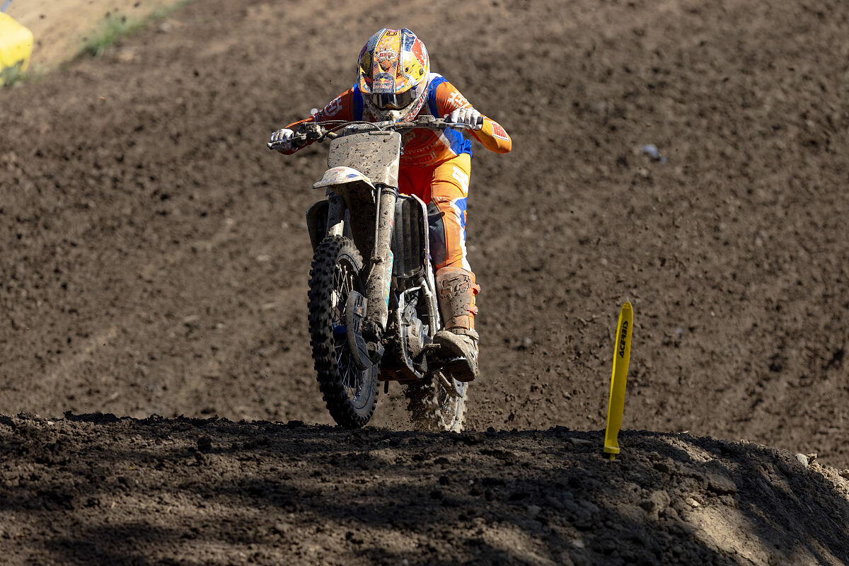 Dewolf_MXON_2025_Fullspectrum_CDS_042A2379