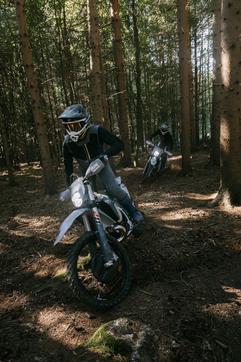 195914_TE 300 Pro_Pro 2026 Action