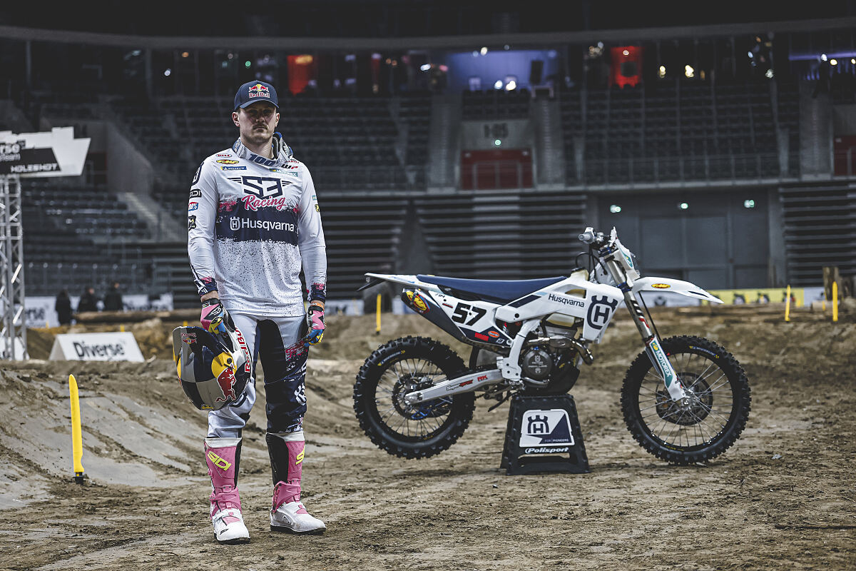 Husqvarna Factory Racing - Billy Bolt - 2026 FIM SuperEnduro World Championship