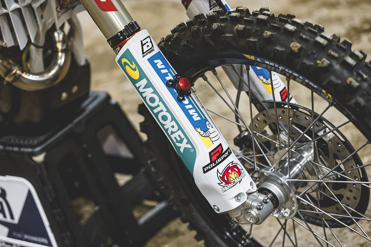 Husqvarna Factory Racing and Polisport announce new partnership for 2026