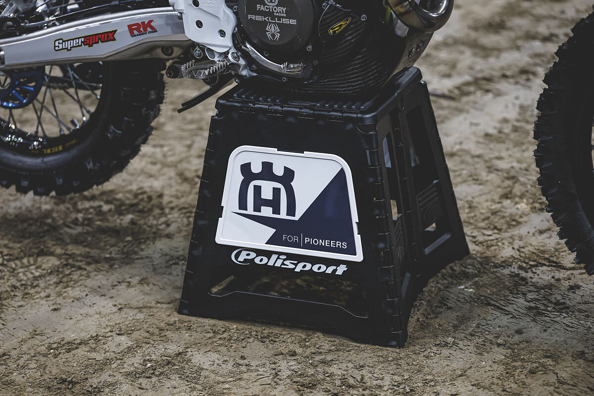Husqvarna Factory Racing and Polisport announce new partnership for 2026