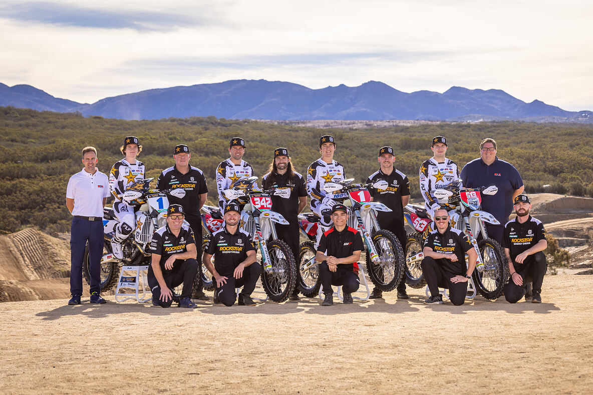 Team - Rockstar Energy Husqvarna Factory Racing 2026 (2)