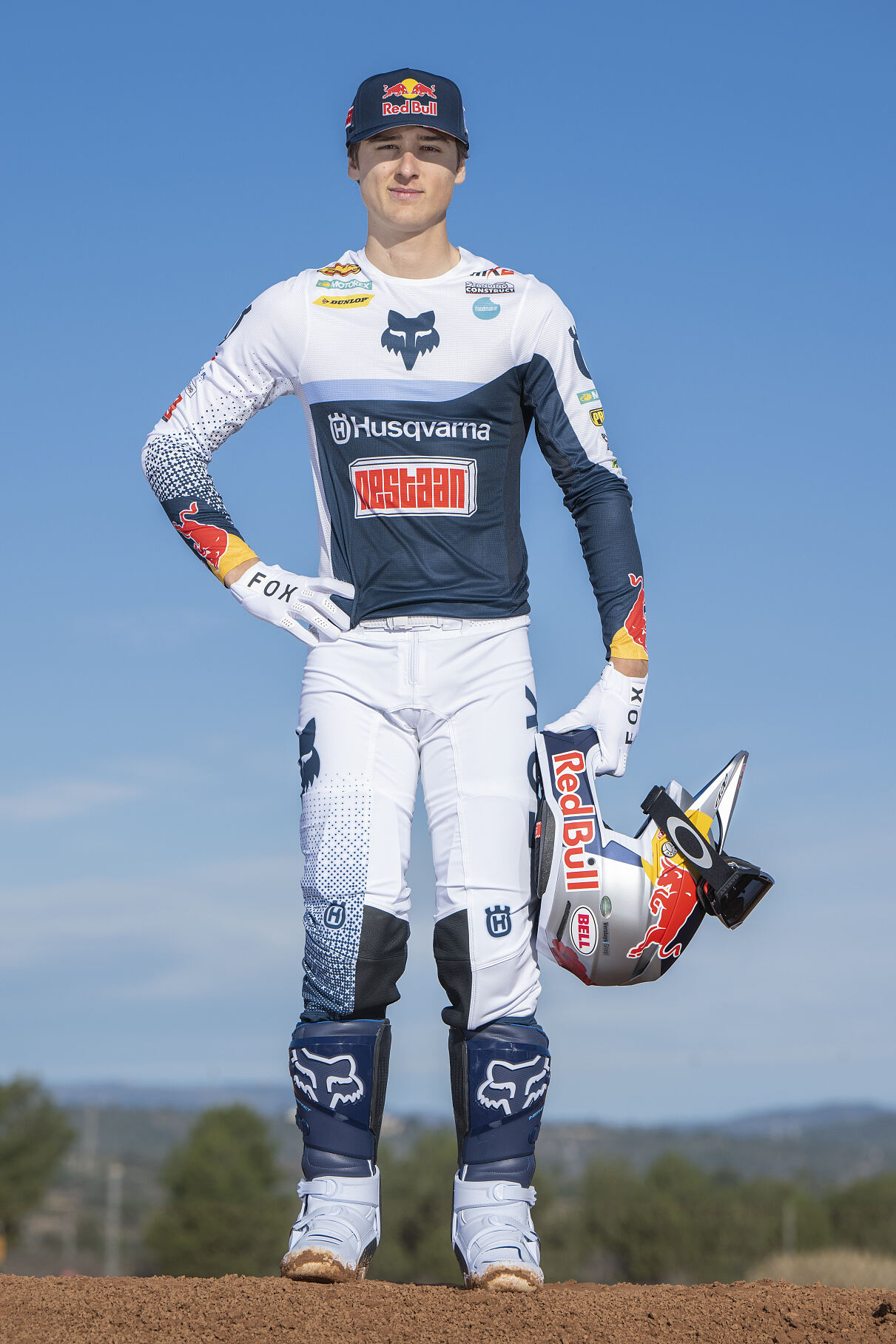 01_Liam Everts_Nestaan Husqvarna_FC250_MX2_2026 (13)